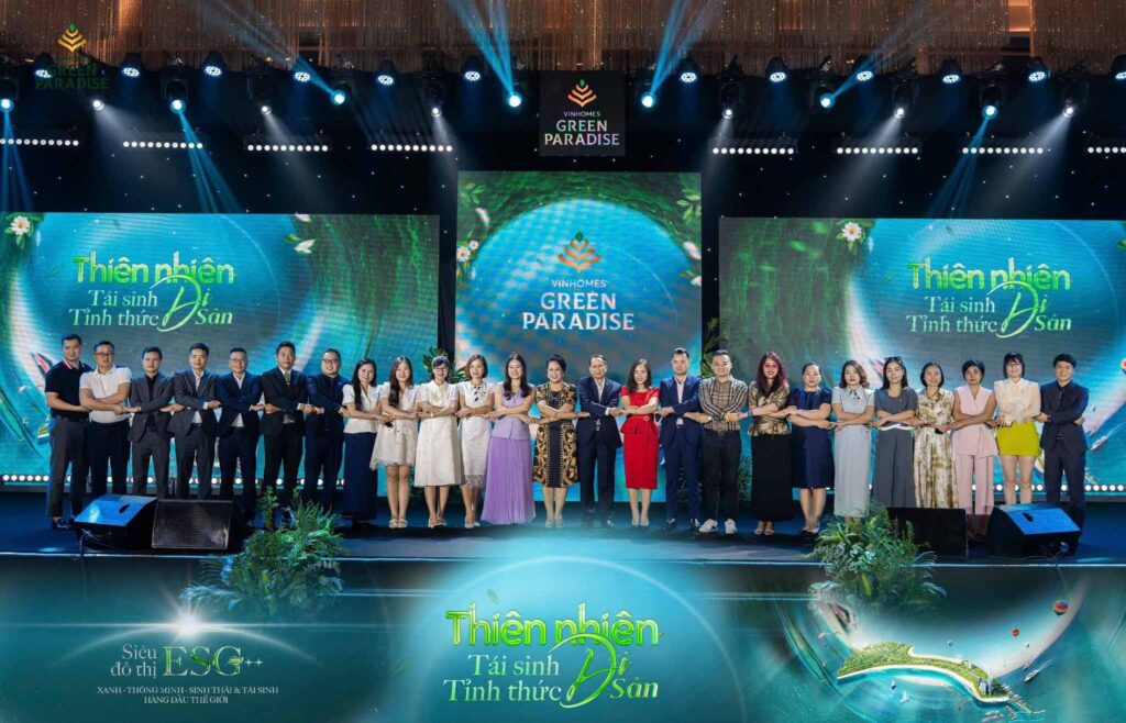 Sự kiện hành trình sống xanh - chúc dư án thành công