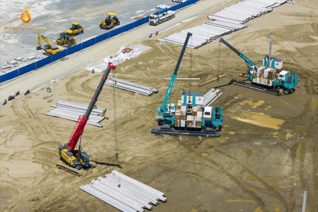 tiến độ công trường vinhomes cần giờ 13-10-2025 - 8